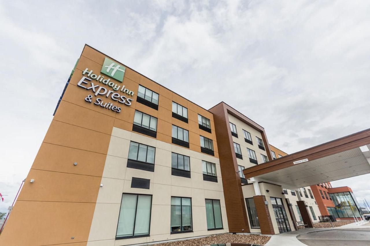 Holiday Inn Express & Suites Edmonton N - St Albert By Ihg Saint Albert Ngoại thất bức ảnh